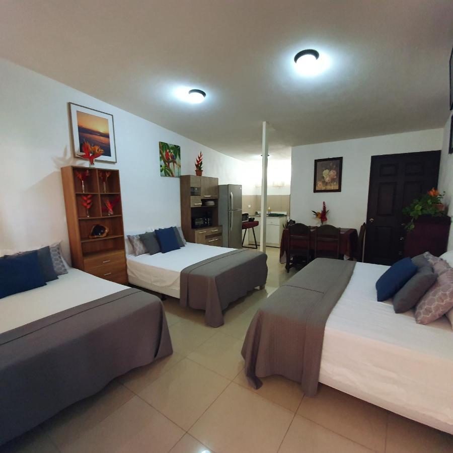 Bahia Ballena Loft Hotel Uvita Exterior photo